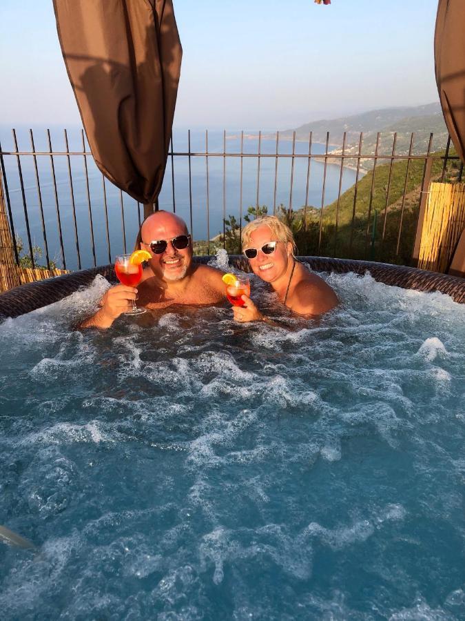 B&B Roomantic & Piscina Idromassaggio Cefalù Buitenkant foto