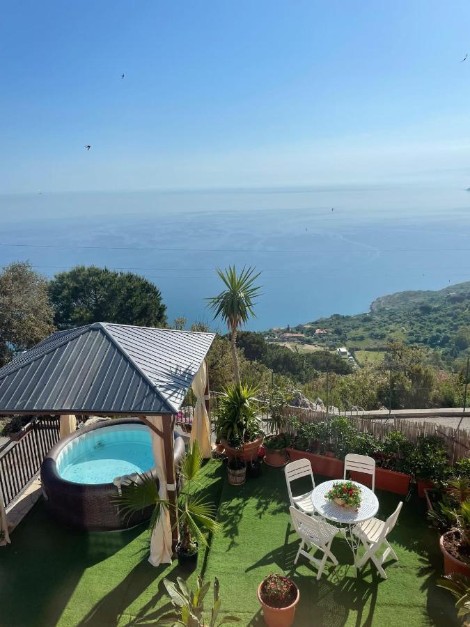 B&B Roomantic & Piscina Idromassaggio Cefalù Buitenkant foto