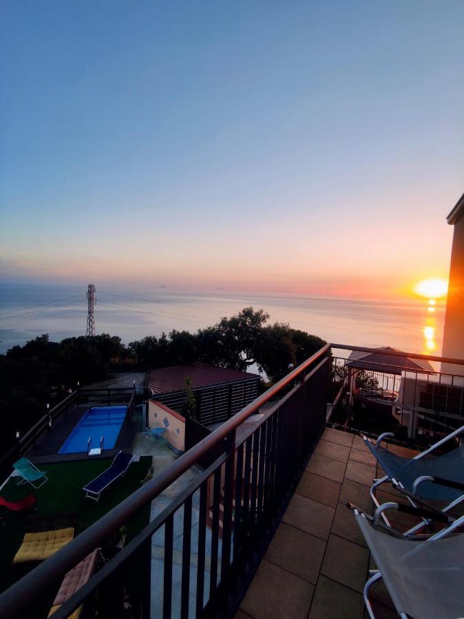 B&B Roomantic & Piscina Idromassaggio Cefalù Buitenkant foto